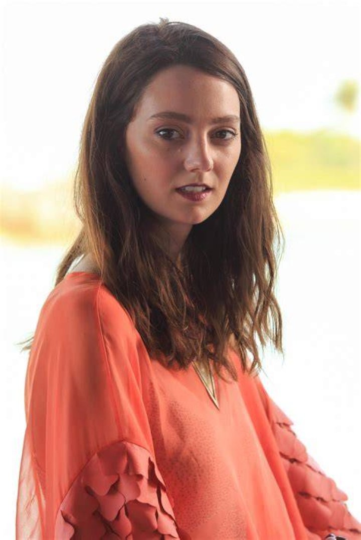 Tanya Reynolds Celebrity pictures