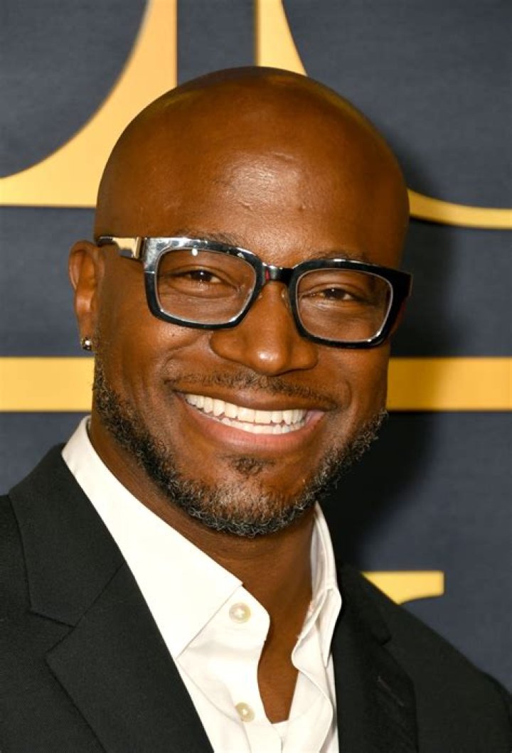 Taye Diggs' Height in cm, Feet and Inches Weight and Body