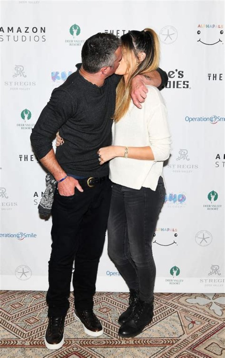 Taylor Kinney Goes Public with His New GF Ashley Cruger