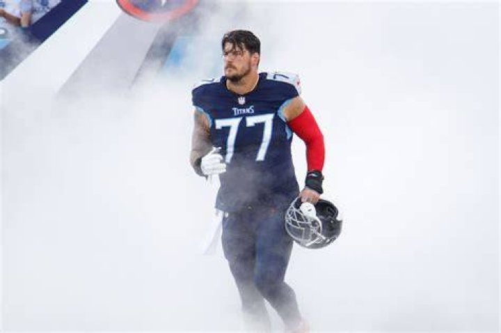 Taylor Lewan's Wife Taylin Met Him 10 Days before Valentine's Day