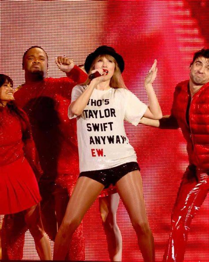Taylor Swift Eras Tour Outfit Ideas Amazon Edition! Guitar & Lace
