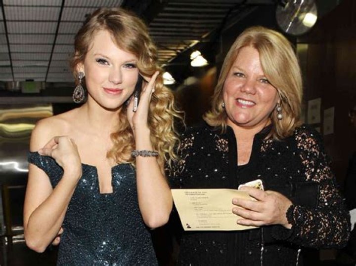 Taylor Swift laments her meeting with a sheep on farm visit Daily