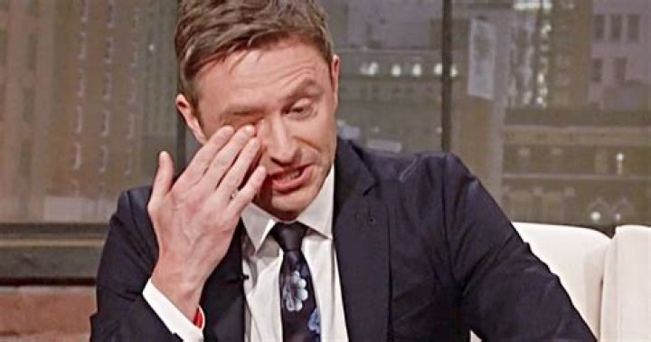Tearful Chris Hardwick Returns to &lsquo;Talking Dead,&rsquo; Thanks Fans But Doesn