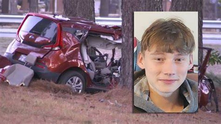 Teenager dies in onevehicle wreck Salisbury Post Salisbury Post