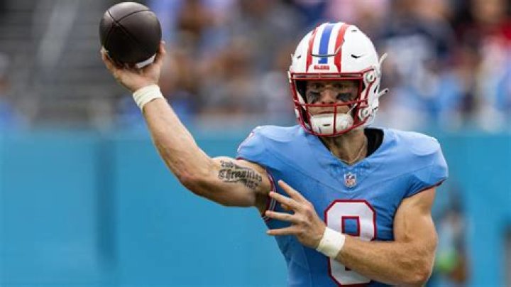 Tennessee Titans QB Will Levis is single after splitting from college