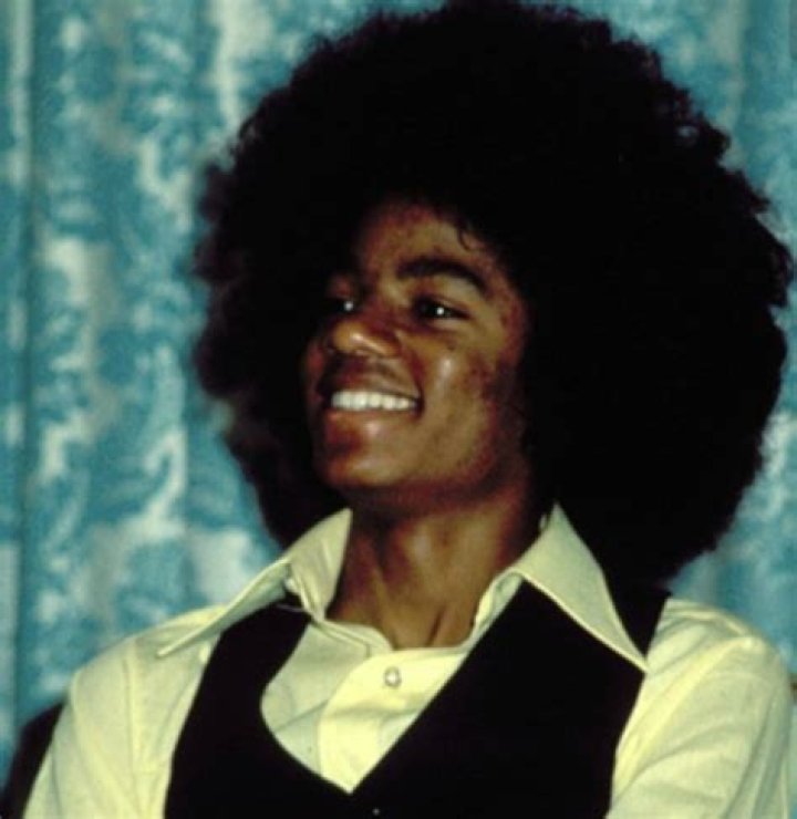 That Dude with the Afro Power Malu talks Activism, Bridge Runners and