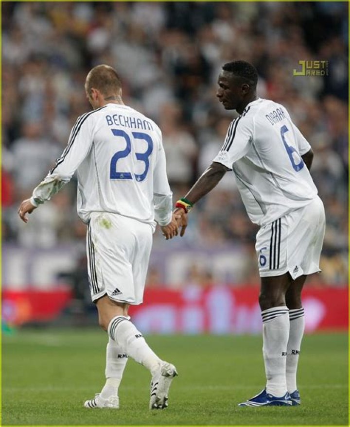 The Beckham Boys Cheer Daddy On Photo 444361 Brooklyn Beckham