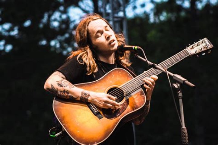 The Billy Strings Interview Midwestern Gentleman