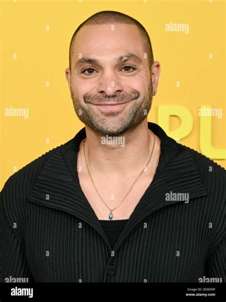 The Canadian actor Michael Mando wife, married, net worth