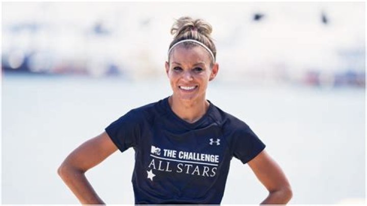 The Challenge star Kendal Darnell reveals shaved head with message