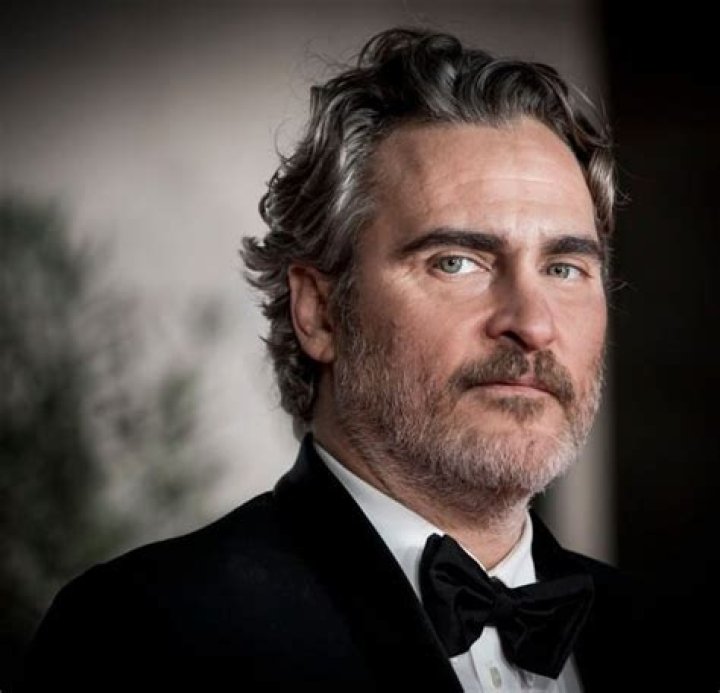 The Chilling Life of Joaquin Phoenix Page 32 of 36
