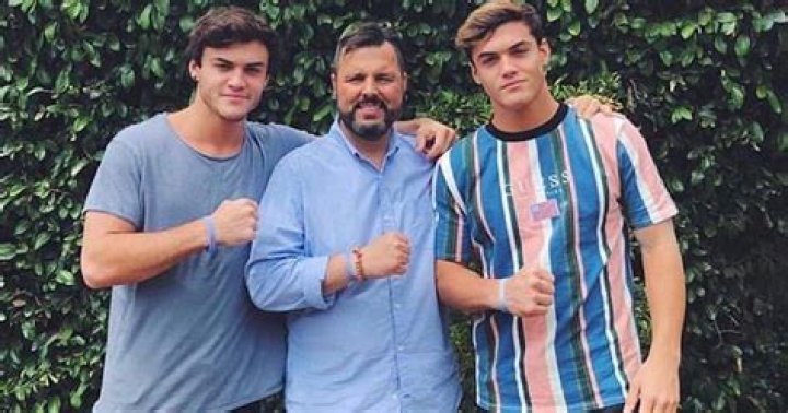 The Dolan Twins Released a Documentary About Their Dad, 'Losing a Best Friend'