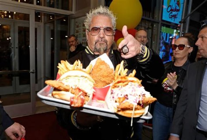 The Guy Fieri Catchphrase Food Network Fans Can't Stand Hearing
