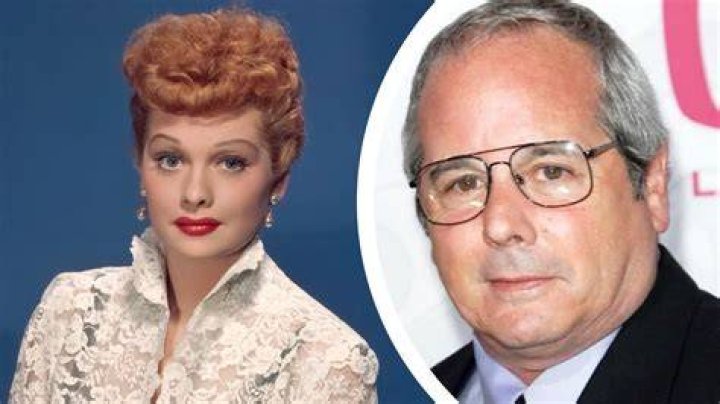 The Heartbreaking Life of Desi Arnaz Jr. Chords Chordify