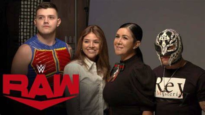 The Mysterio family pose for photos WWE Network Exclusive, September 7