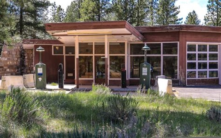 The original Bryce Canyon gas station in Bryce Canyon National Park