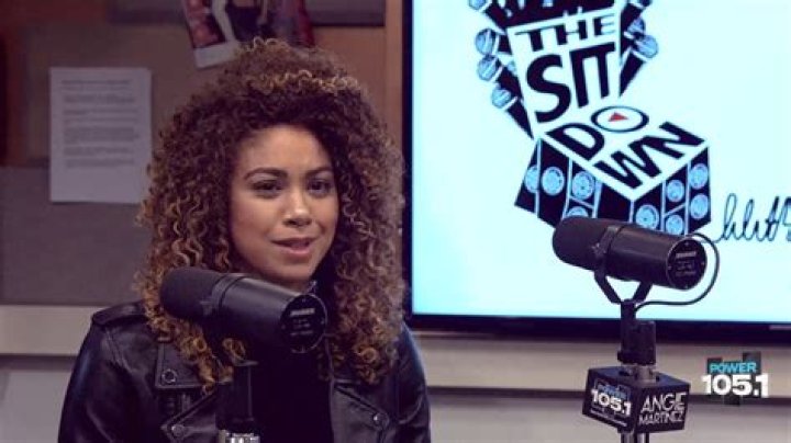 The Sit Down With EmEz TRAVQUE YouTube