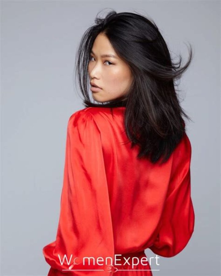 The Taiwanese woman who is 42 looks 20 and is confusing everyone.