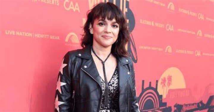 The Truth About Norah Jones' Famous Parents