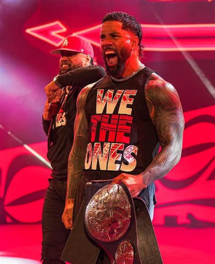 The Usos break down the Anoa&rsquo;i/Fatu family tree YouTube