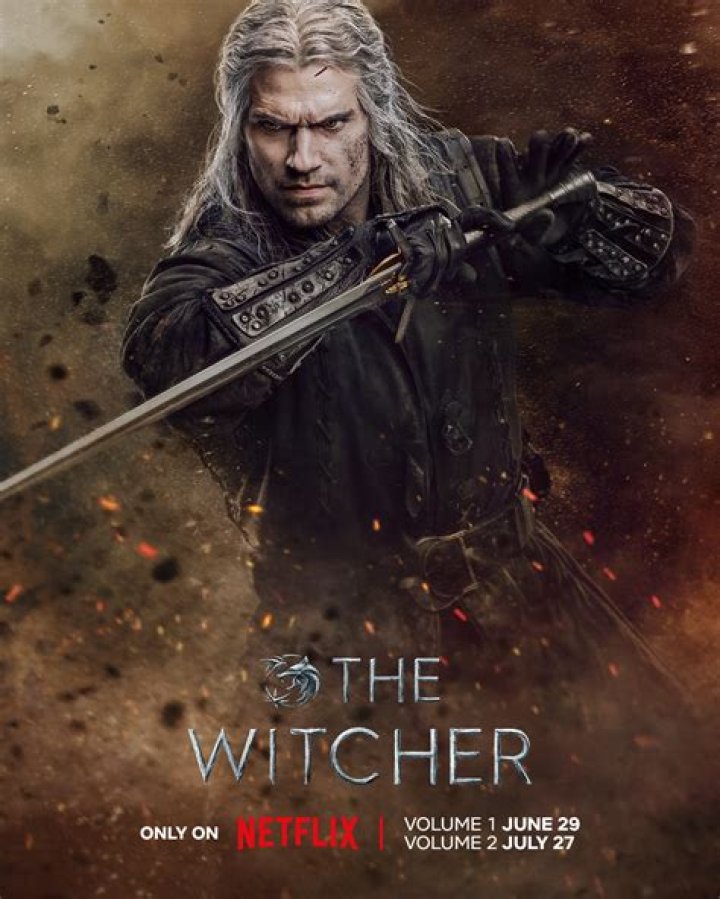 The Witcher's Anya Chalotra flaunts her abs in a ruffled black tulle