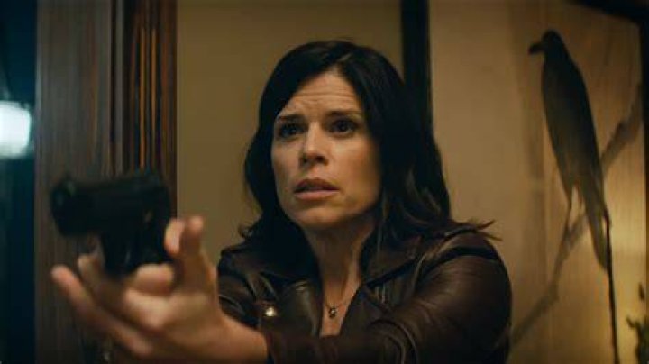 This is Why Neve Campbell is Speaking Up About Child Hunger in Canada