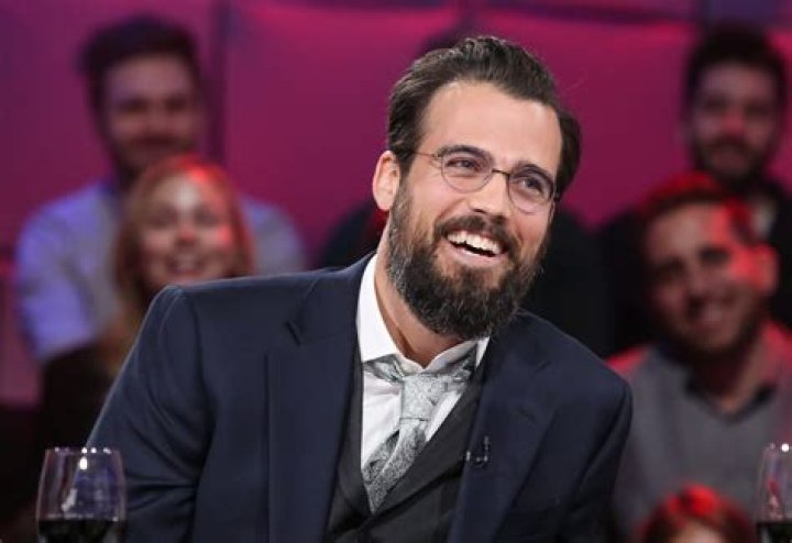 Thomas Beaudoin Biography, Height & Life Story Super Stars Bio