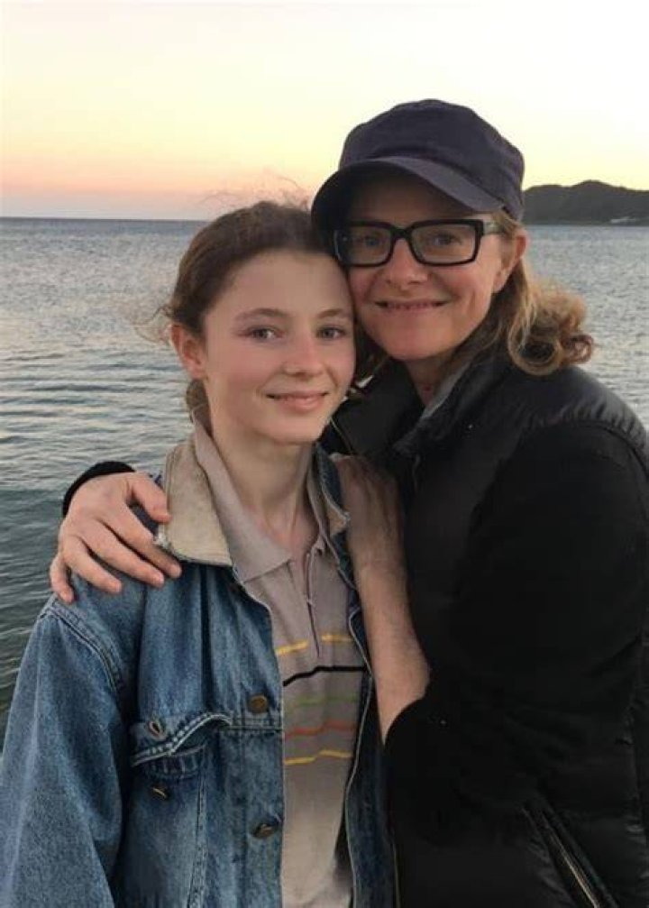 Thomasin McKenzie Parents, Boyfriend, Age, Net Worth, Height
