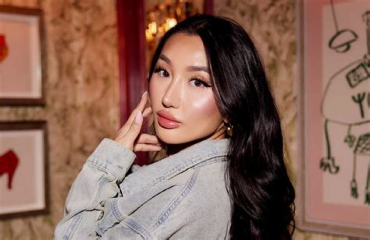 Thuy Le