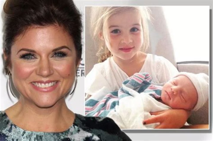 Tiffani Thiessen a Baby Boy, Her Second Child See His First
