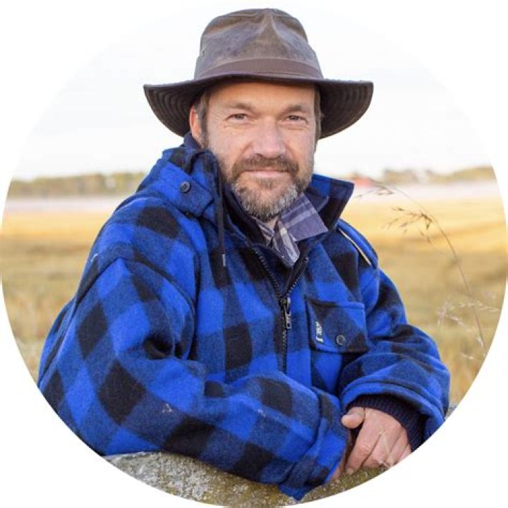 Tim Saunders adda