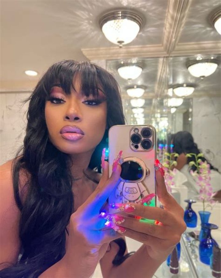 TINA SNOW on Twitter in 2021 Black beauties, Celebrities female, Gurl