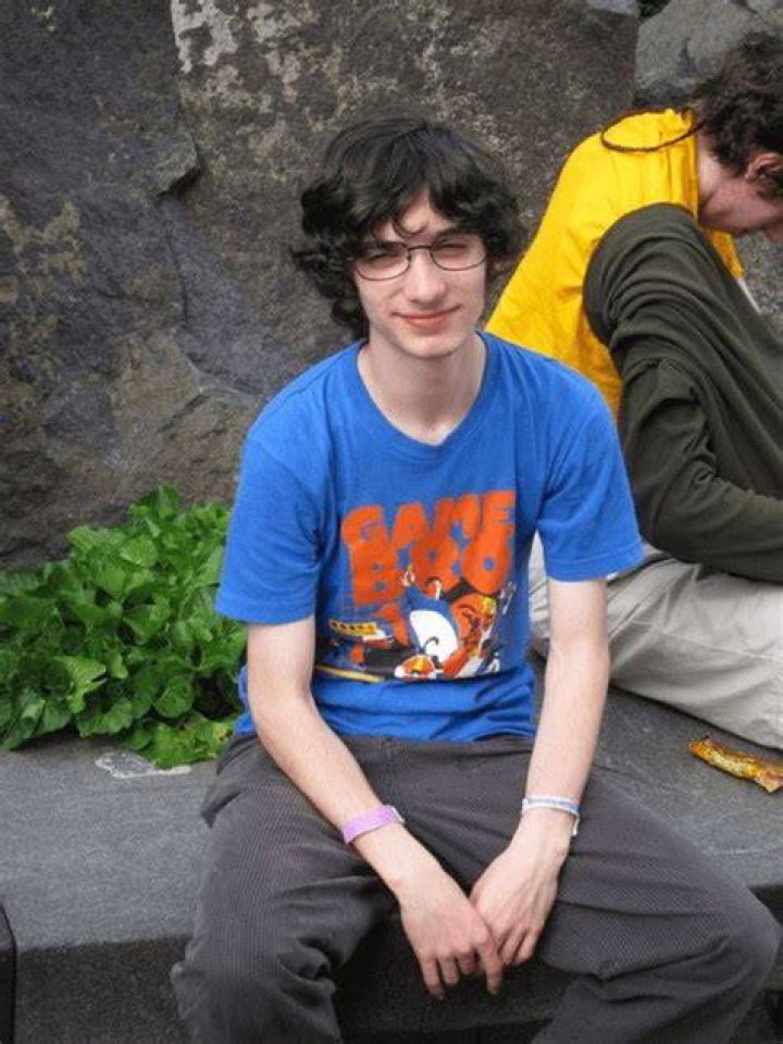 Toby Fox Biography Facts, Childhood, Family Life & Achievements