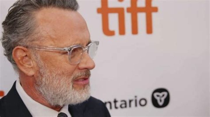 Tom Hanks to get lifetime achievement award at Golden Globes BBC News