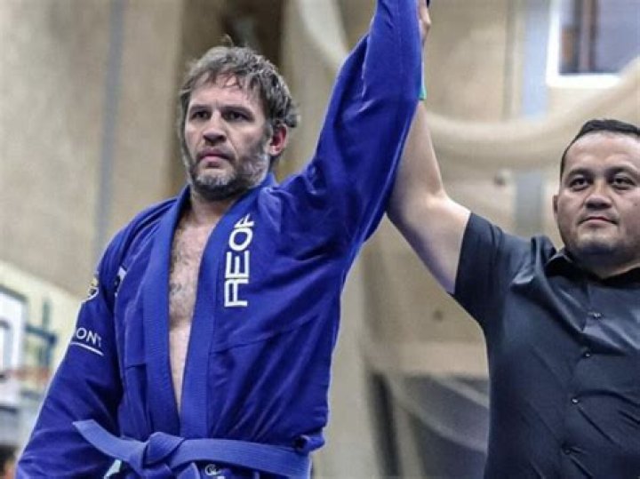 Tom Hardy Earns BJJ Purple Belt Big Sport News
