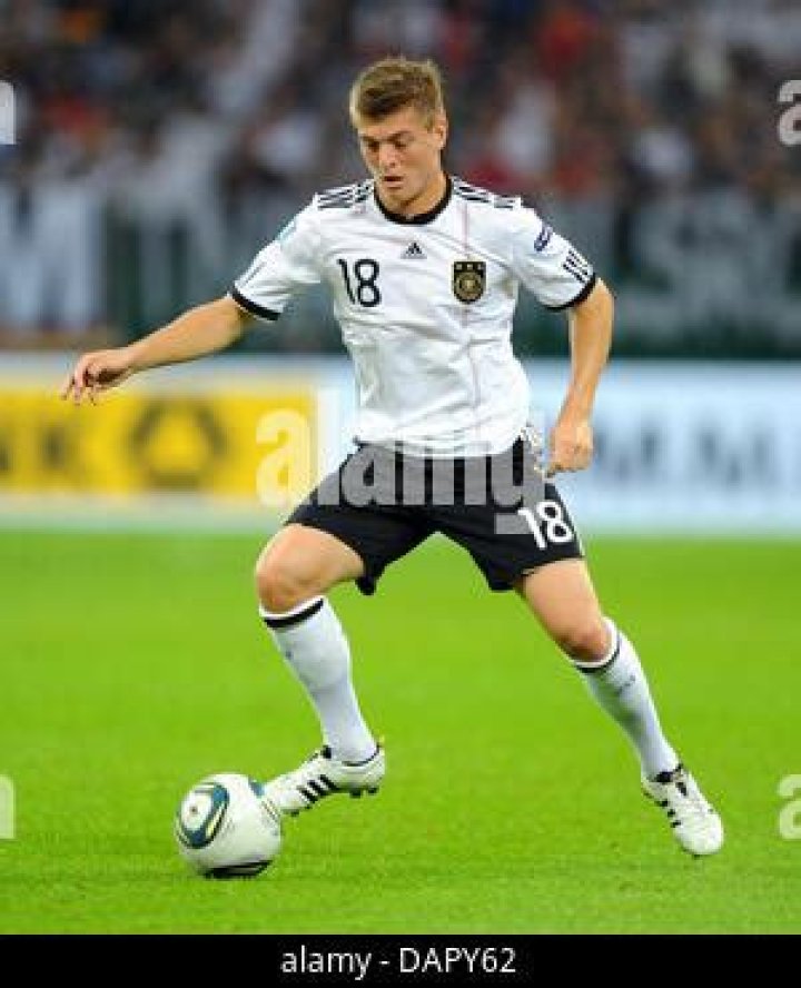 Toni Kroos Biography &bull; German Soccer Player &bull; Real Madrid Midfielder
