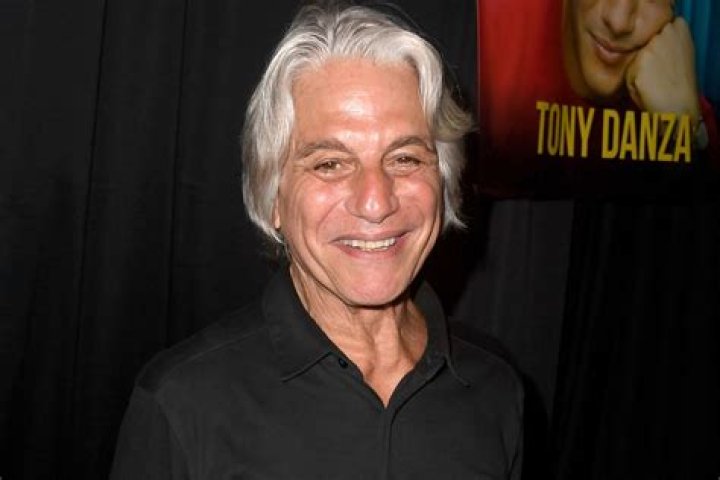 Tony Danza Guest Stars / Tall Blue Bloods Season 12 Episode 14 TV