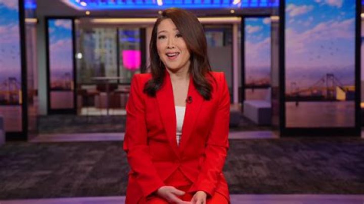 Top 50+ imagen melissa lee on cnbc Thptnganamst.edu.vn