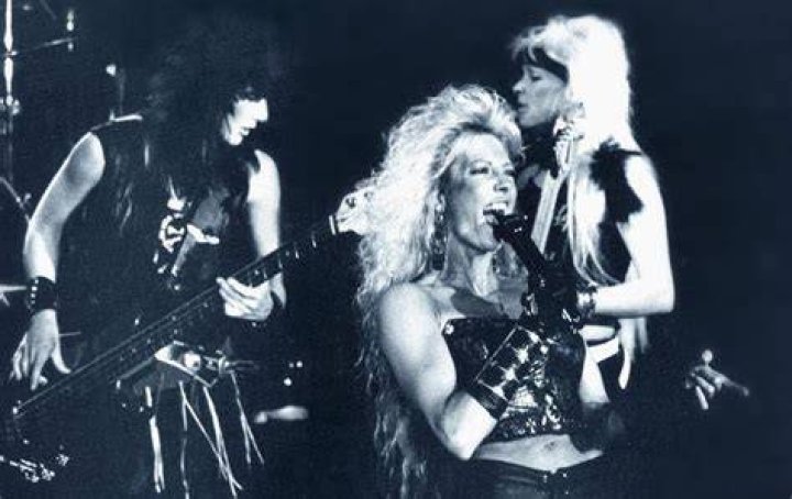 Top 7 Facts About Emi Canyn The Deceased Ex Wife Of Motley Crue