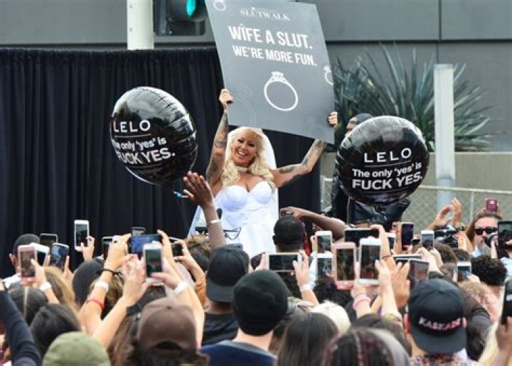 Top 83+ imagen amber rose ethnic background Thpthoanghoatham.edu.vn