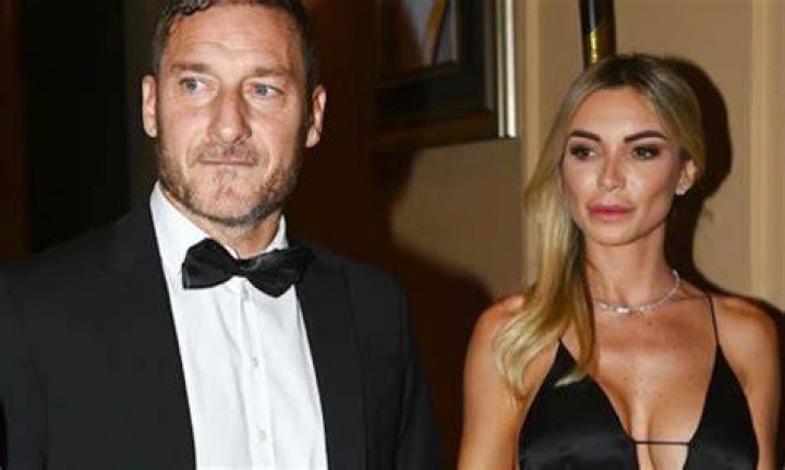 Totti e Noemi Bocchi arriva la prima lite nella coppia Tag43