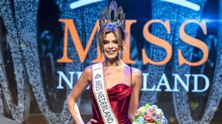 Transgender Miss Netherlands Rikkie Valerie Kolle Transgender Miss Netherlands Rikkie Valerie Kolle