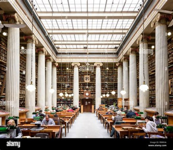 Traveling with Couvanos National Library of Greece in Athens city.
