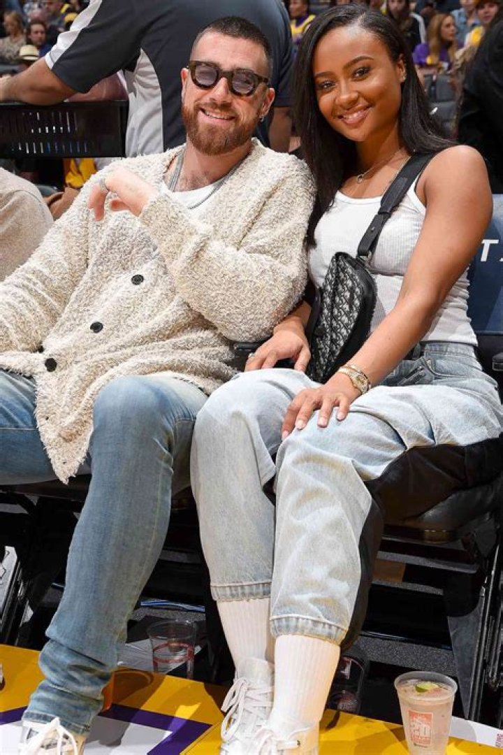 Travis Kelce What is Kayla Nicole's net worth? Know about Travis Kelce