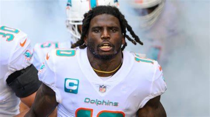 Tyreek Hill Bio, Wiki, Age, Height, Weight, College, Career, Stats