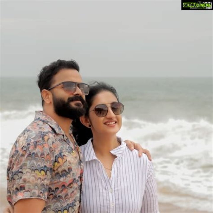 Uncover The Enigma: Jayasurya's Wife's Age Revealed