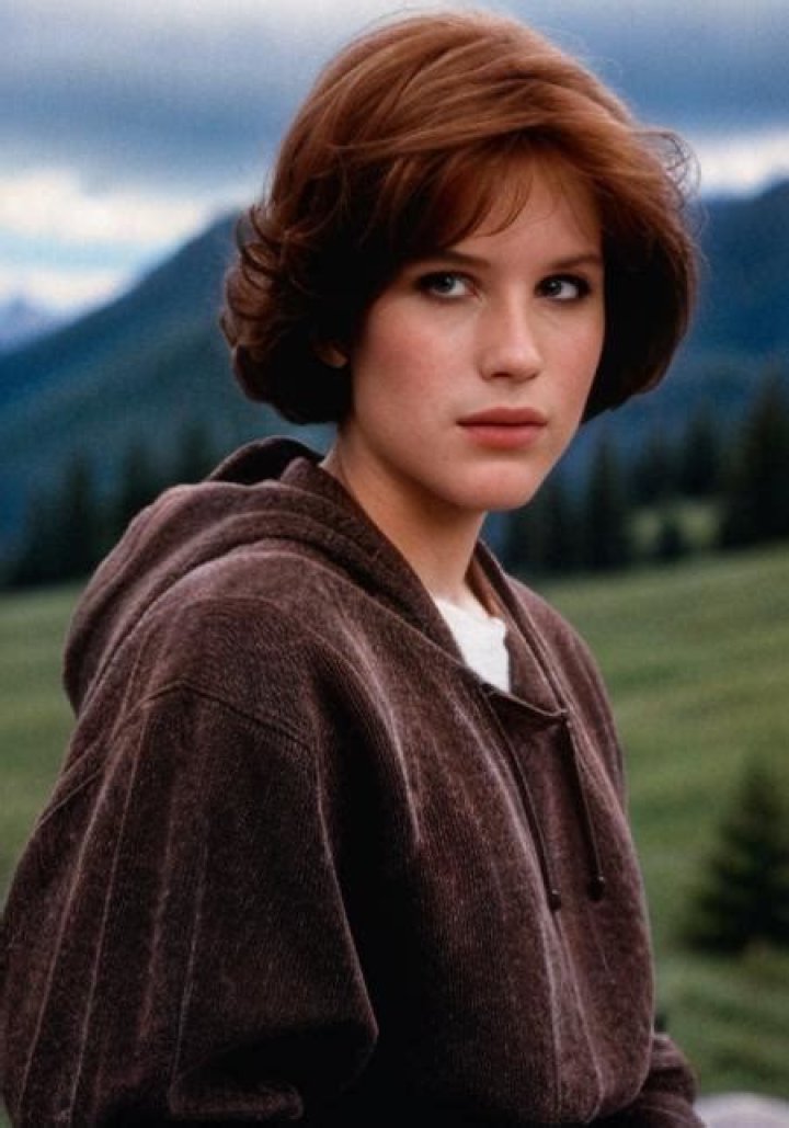 Uncover The Secrets: Molly Ringwald's Marital Journey