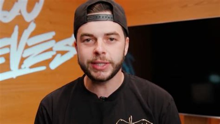 Uncovering Nadeshot's Net Worth The Rise Of A Gaming Legend LifeRevs