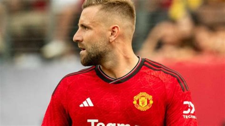 United star Luke Shaw sends heartfelt letter of support to family hit