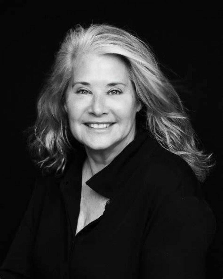 Unlocking The Secrets Of Lorraine Bracco's 2023 Renaissance